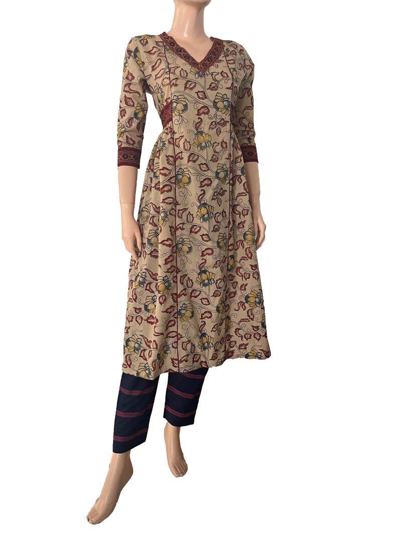 Kalamkari Cotton V neck Paneled Kurta with Ajrakh Patches, Piping Details & Pleats , Ivory,  KK1086