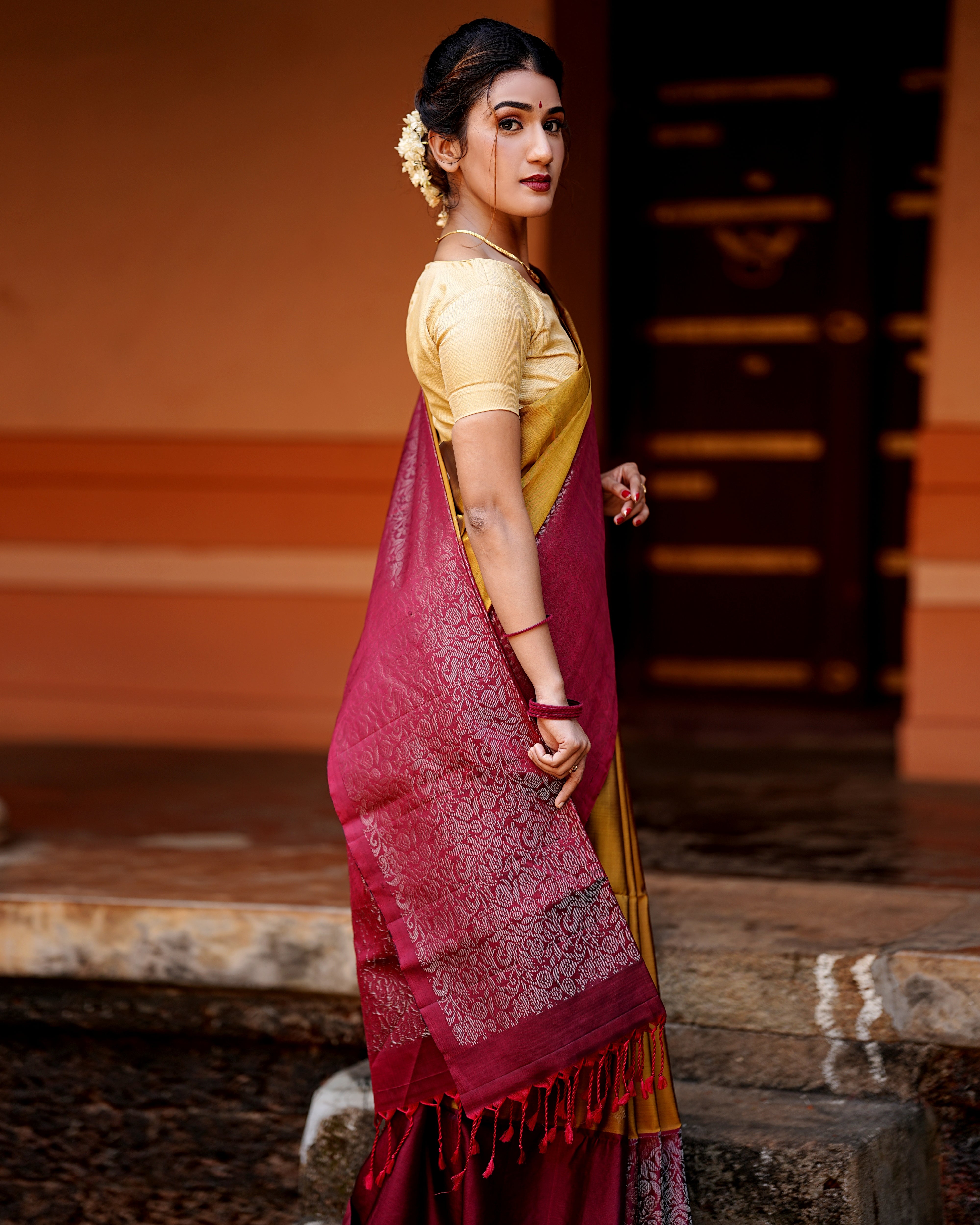 Shop Golden Silk Organza Saree Online in USA with Red Saree Blouse – Pure  Elegance