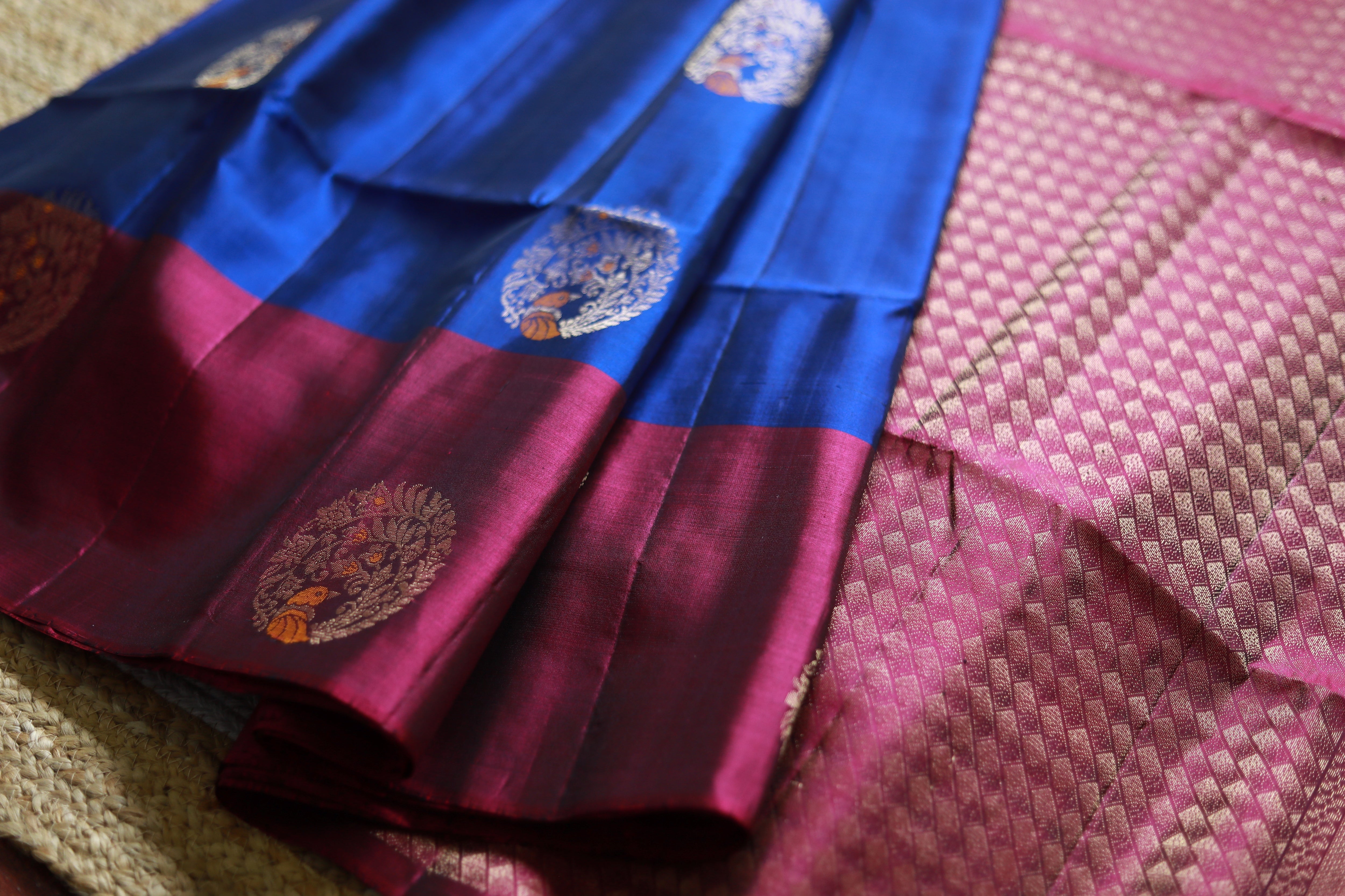 Pure Kanchipuram Soft Silk Saree with Minakari Woven Butta, Contrast Border, Heavy Zari Pallu & Plain Rani Pink Blouse Piece, Royal blue - Rani Pink,,   SK1008