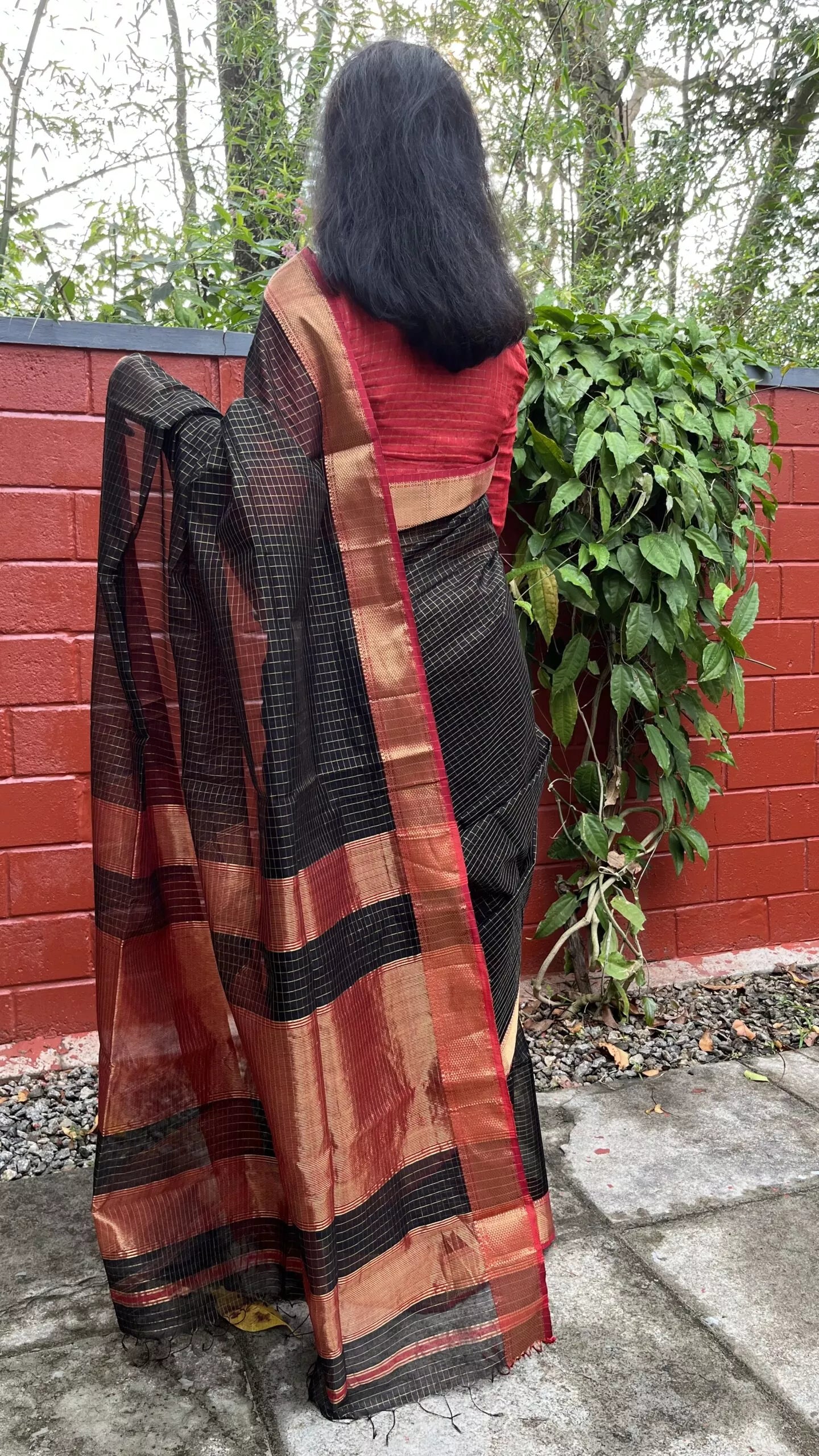 Chettinad Cotton Saree - Woven zari border + contrast Red border – Shopee  Chennai